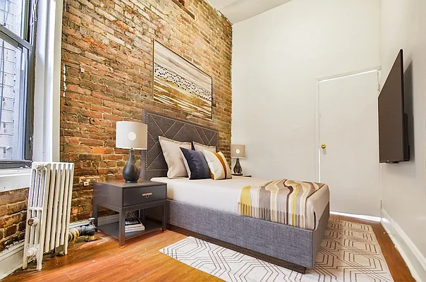 Rented by MOTION New York | media 2