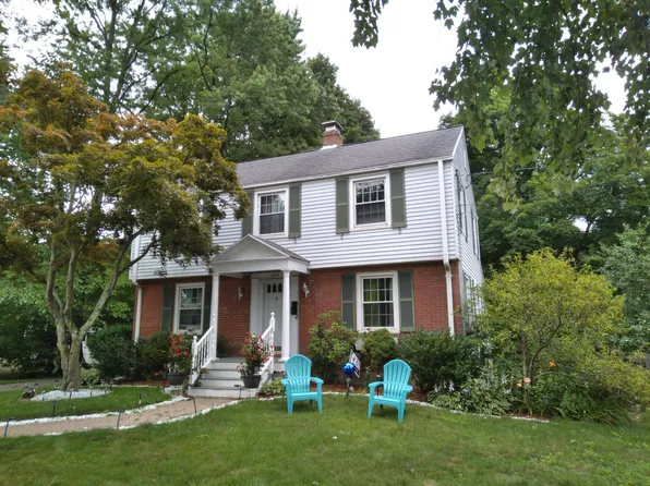 894 Windsor Ave, Windsor, CT 06095