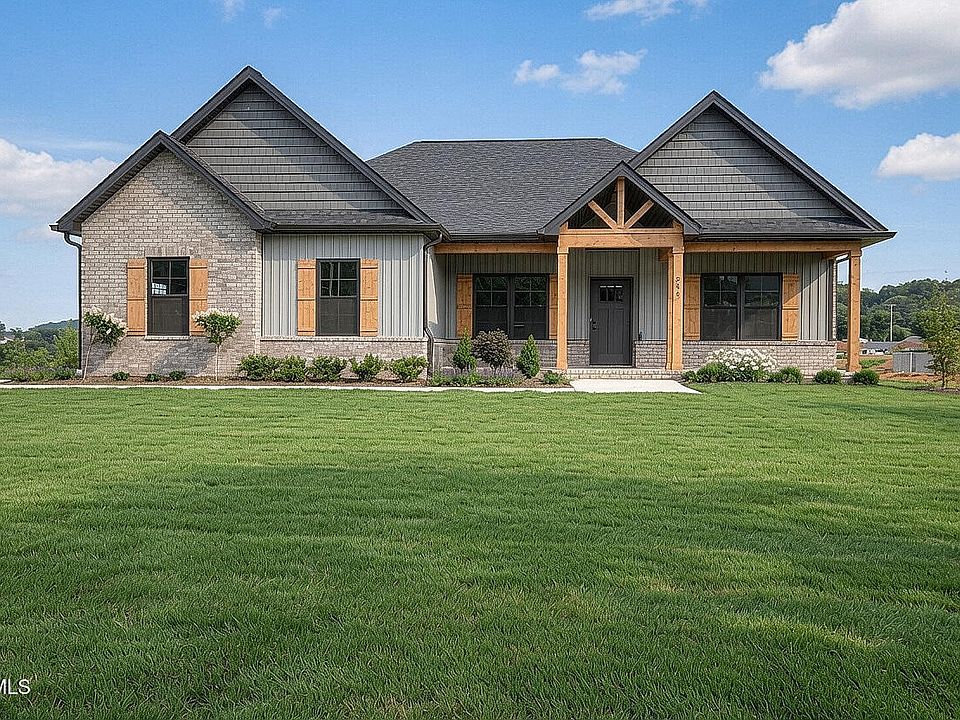 1st image of 544 Larkins Farm Dr