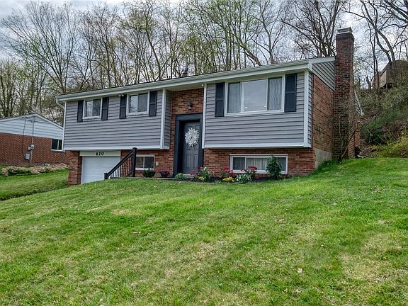 3rd image of 620 Moonstone Dr
