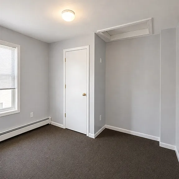 24 Sycamore St #2N — Photo 6