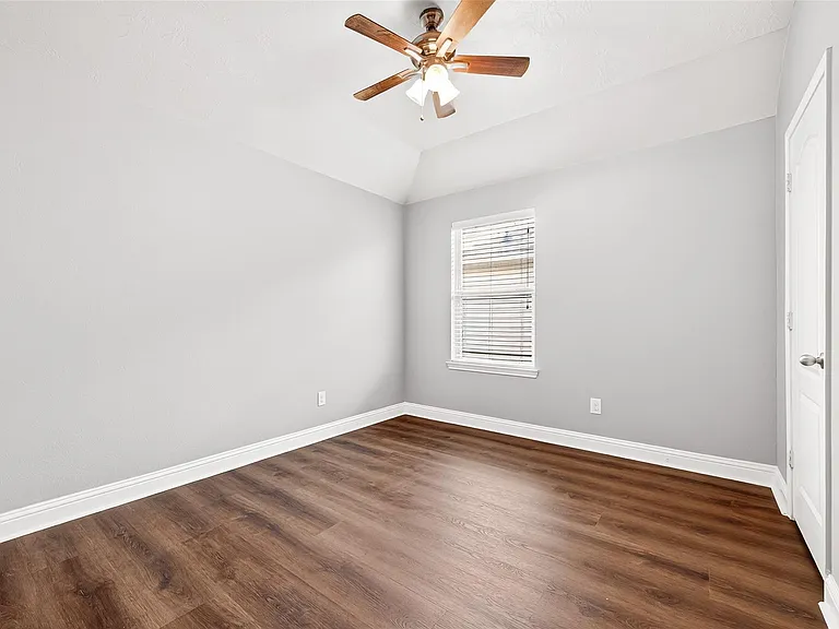 20706 Calloway Crest Ct — Photo 40