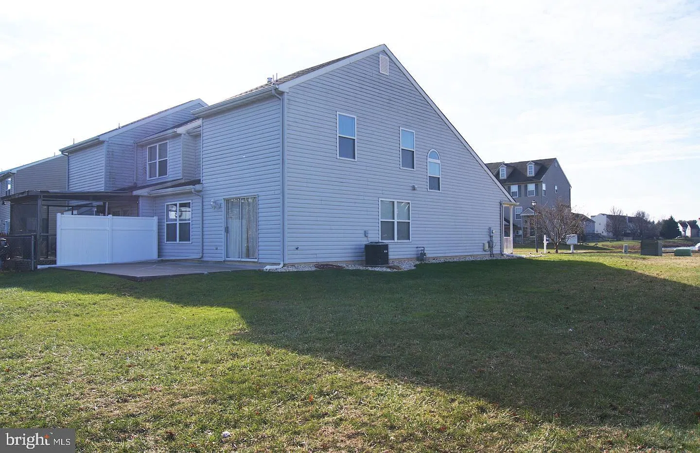 2 Story — Photo 2