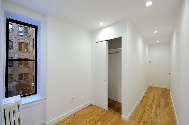 Rented by Aether Property Group | media 4