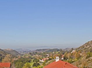 28876 Vista Valley Dr, Vista, CA 92084
