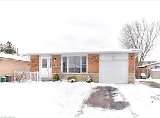 754 Kummer Cres, Cambridge, ON N3H4Z1