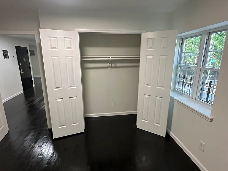 1358 University Ave #2 — Photo 12
