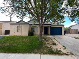 1416 Lupine Dr NE, Rio Rancho, NM 87144