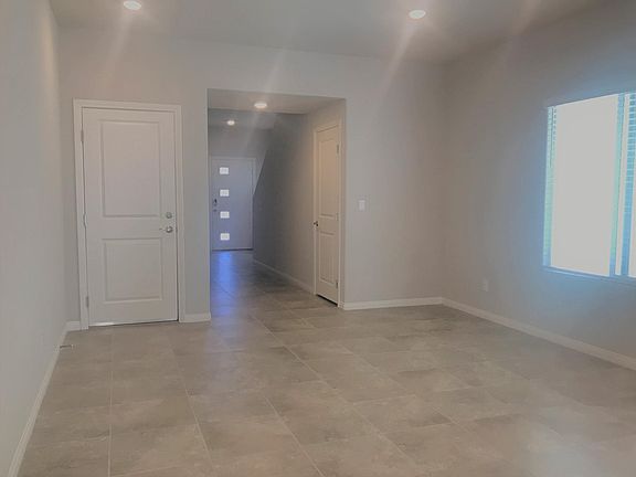 5th image of 4016 Lady Fern Ave