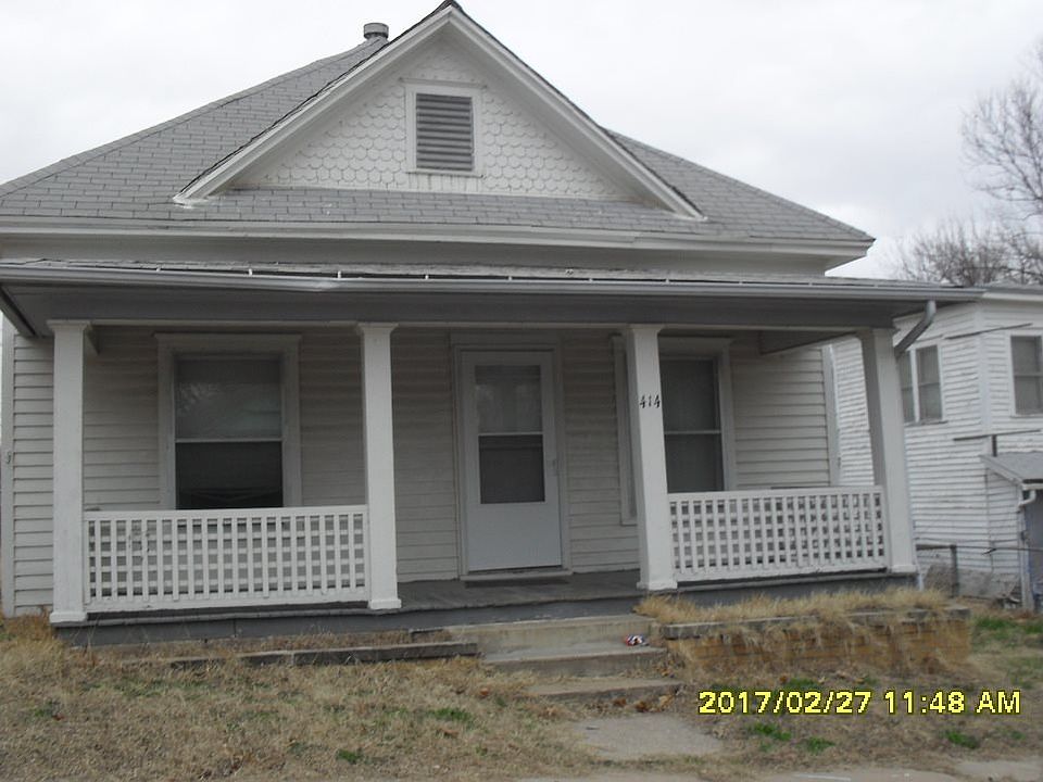 1st image of 414 E Washington Ave