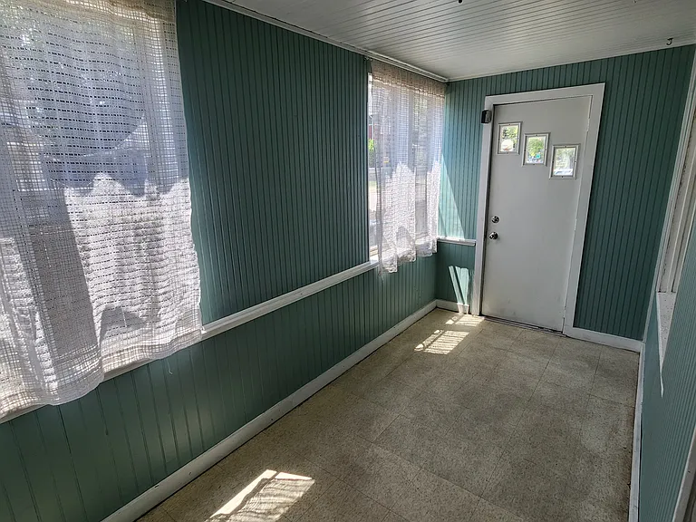 2228 W 40th Pl #A — Photo 7
