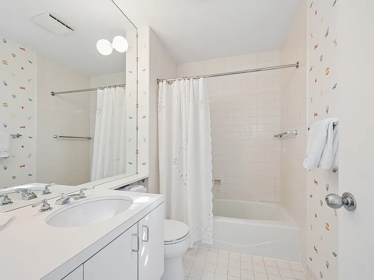 84 Redwood Rd — Photo 14