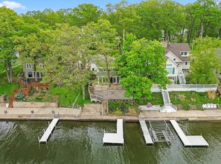 1120 Ln 210 Hamilton Lk, Hamilton, IN 46742