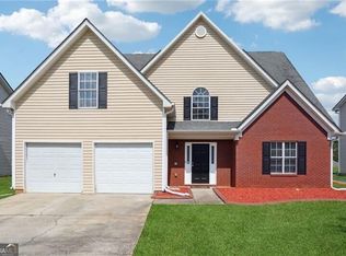 5721 Colonnade Dr, Rex, GA 30273