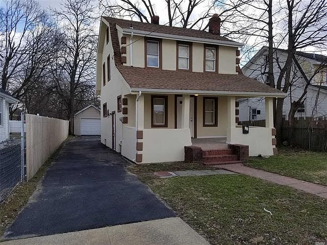 48 Park Ave, Roosevelt, NY 11575 Zillow