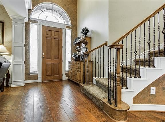 4th image of 1517 N Shropshire Ct
