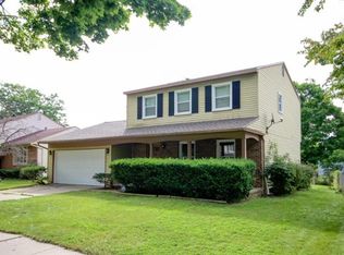 1804 Manchester Dr, Ypsilanti, MI 48198