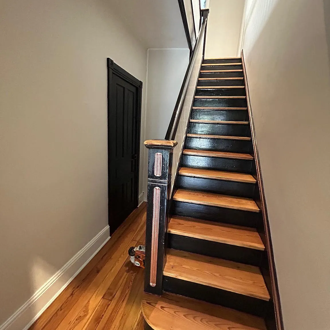2 bed, 1000 sqft, $2,495 — Photo 2