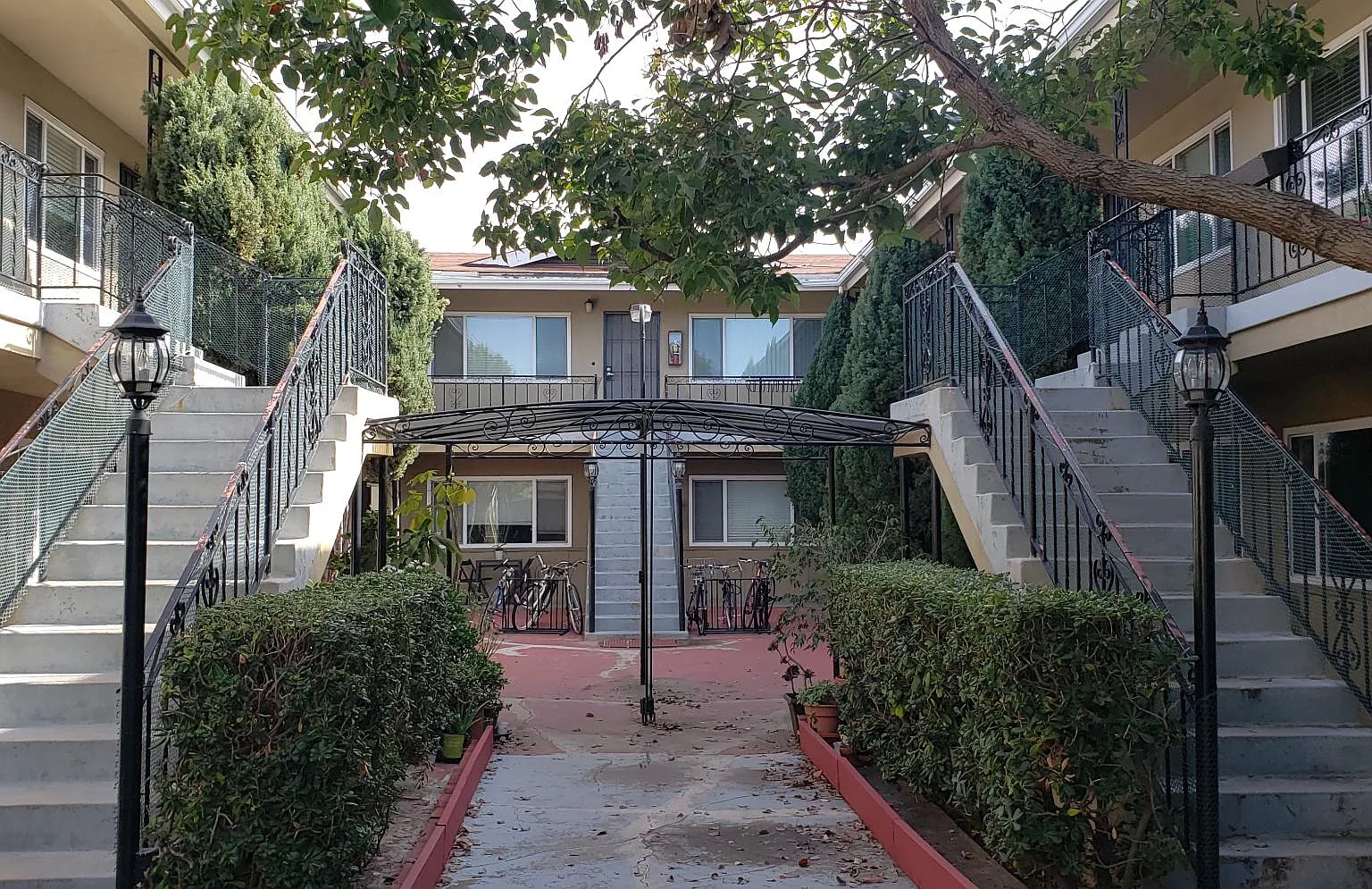 3939 Idaho St — Photo 2
