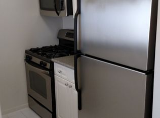 250 W 50th St APT 39E, New York, NY 10019