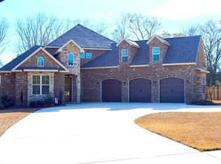 105 Stonegate Trl, Perry, GA 31069