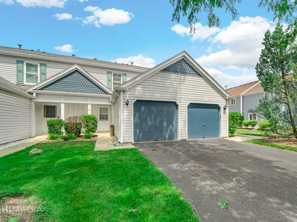 2513 Prairieview Ln S, Aurora, IL 60502