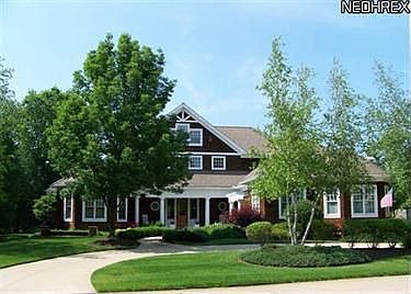 1st image of 3879 Weymouth Woods Dr