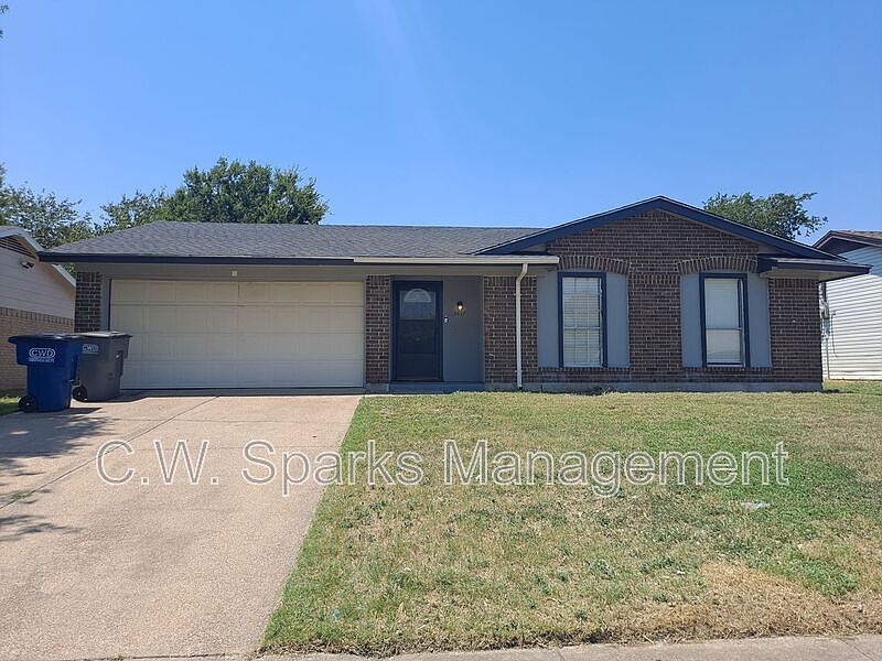 1st image of 2617 Princeton Dr