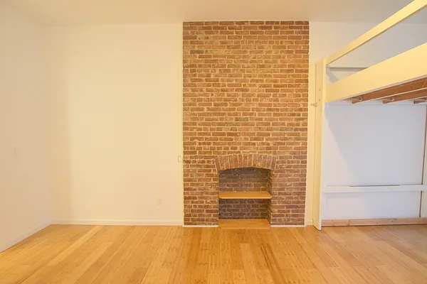 Rented by Corcoran | media 51