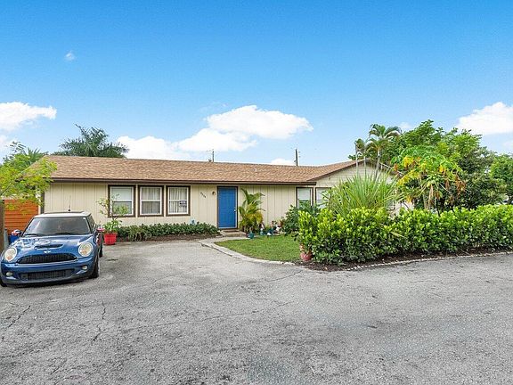 5th image of 9332 Roan Lane #9332 & 9334