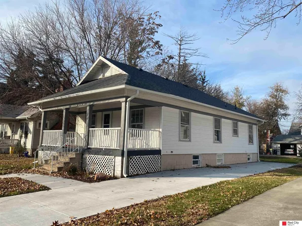 3226 Dudley St, Lincoln, NE 68503