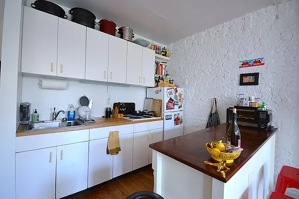 Rented by Bold New York | media 1