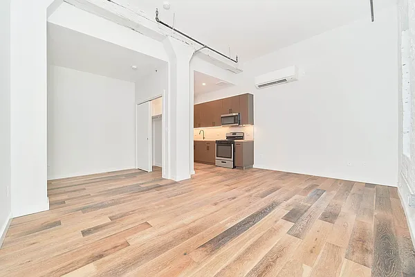 Rented by Living New York | media 7