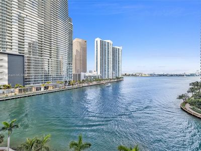 465 Brickell Ave APT 801, Miami, FL, 33131
