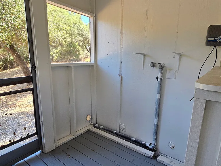 13038 Squirrel Creek Rd — Photo 12