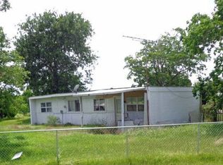 103 Robinson Rd, Oyster Creek, TX 77541