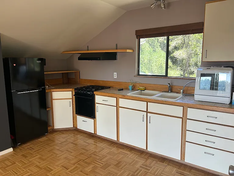 Woodland Dr — Photo 6