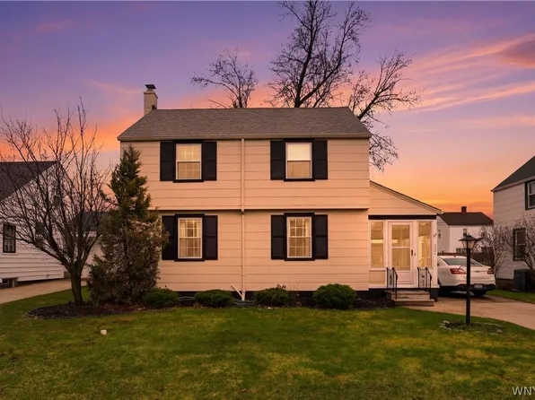 363 Wardman Rd, Buffalo, NY 14217