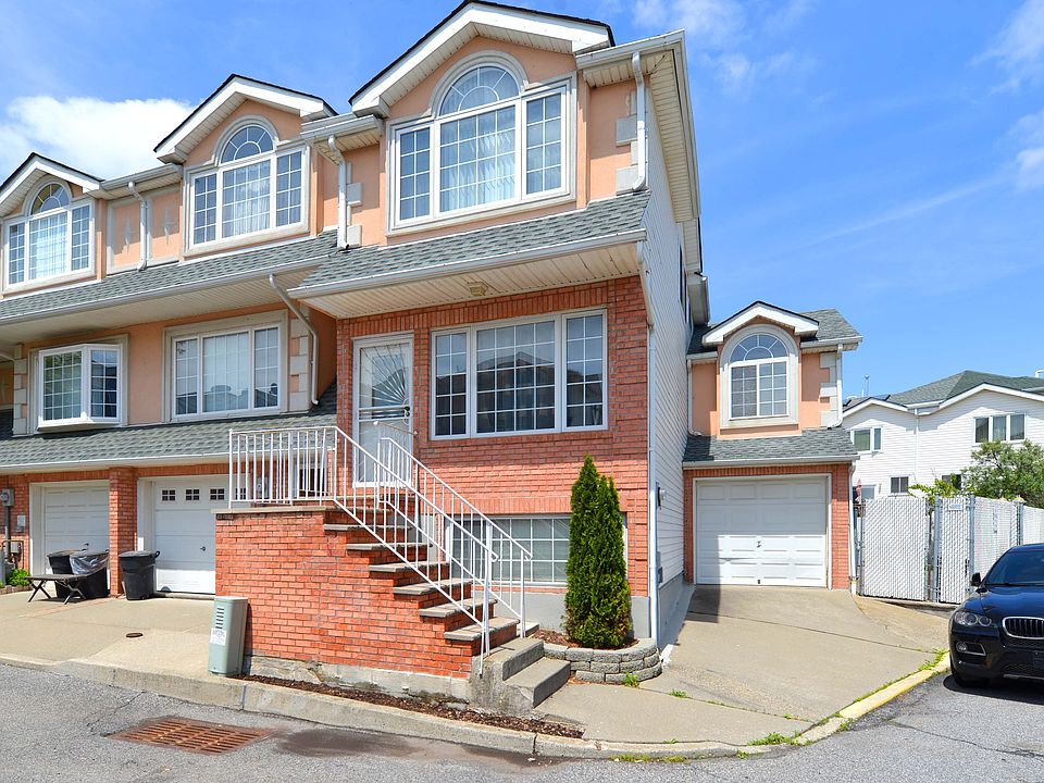 1st image of 152 Alex Cir