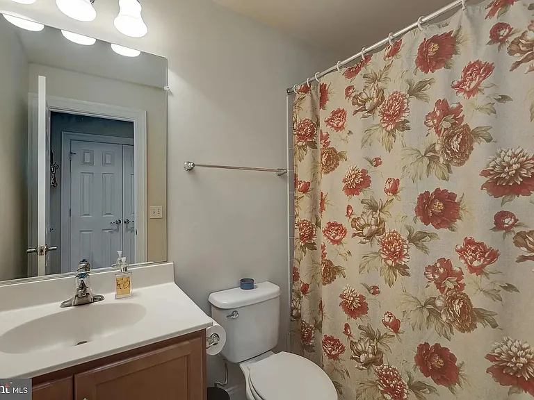 43545 White Cap Ter — Photo 5