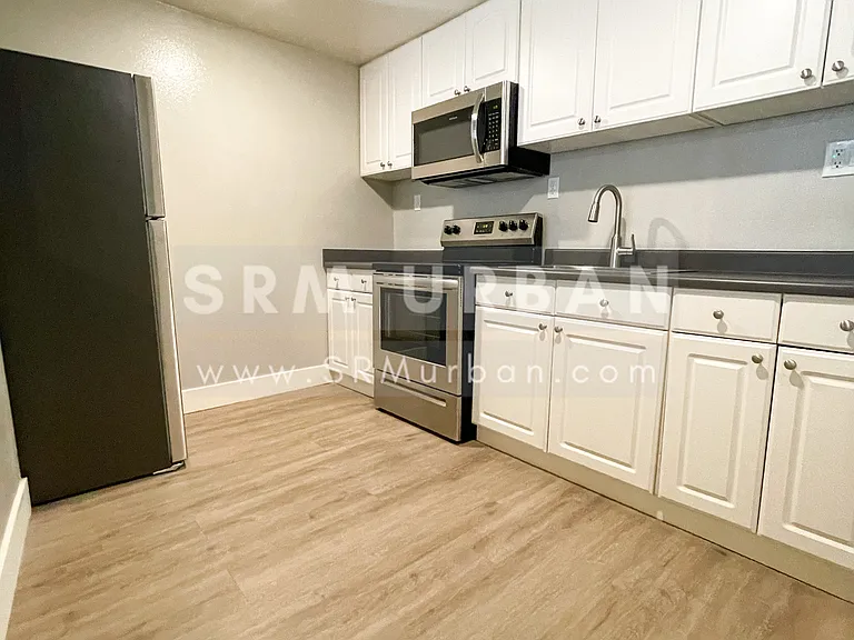 4318 Meade Ave #13 — Photo 6