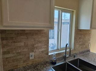1216 E 77th St #1/2, Los Angeles, CA 90001