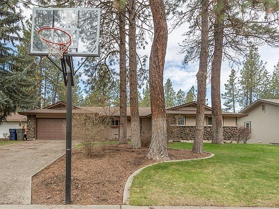 2nd image of 1002 W Bellwood Dr