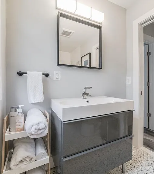 510 E Oakridge St — Photo 14