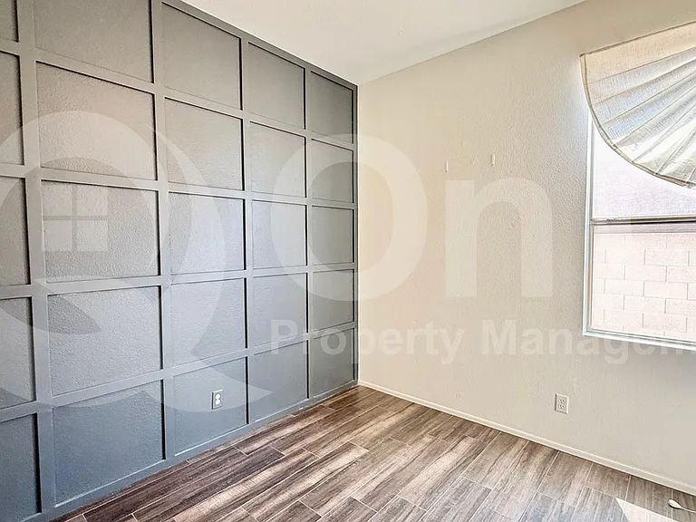3890 E Juanita Ave — Photo 13