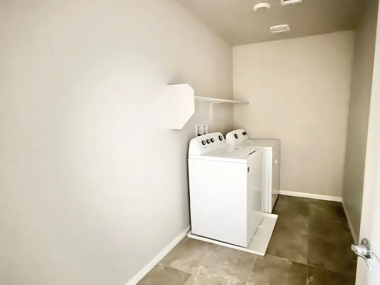 1180 Pitaya Ct — Photo 16