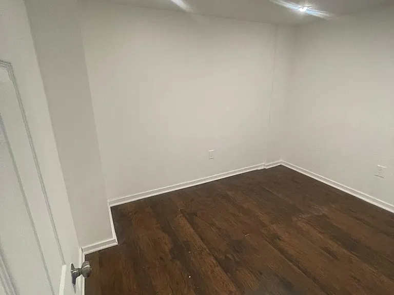 10340 Bridle Ct — Photo 24