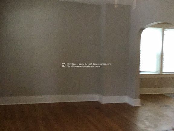 4th image of 4118 Larkwood Ave