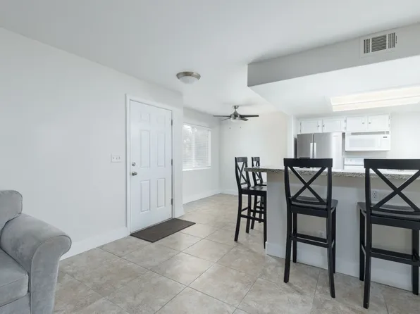 520 Turtleback Rd #B, Mesquite, NV 89027