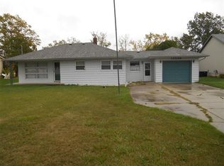 13539 S Horrell Rd, Fenton, MI 48430